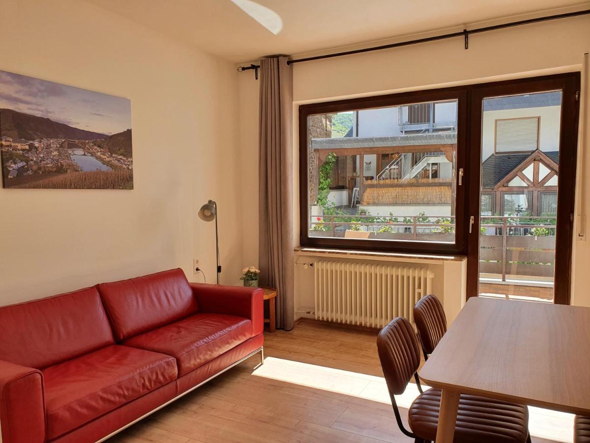 Roemerstube Apartments & Rooms Ediger-Eller Exteriör bild